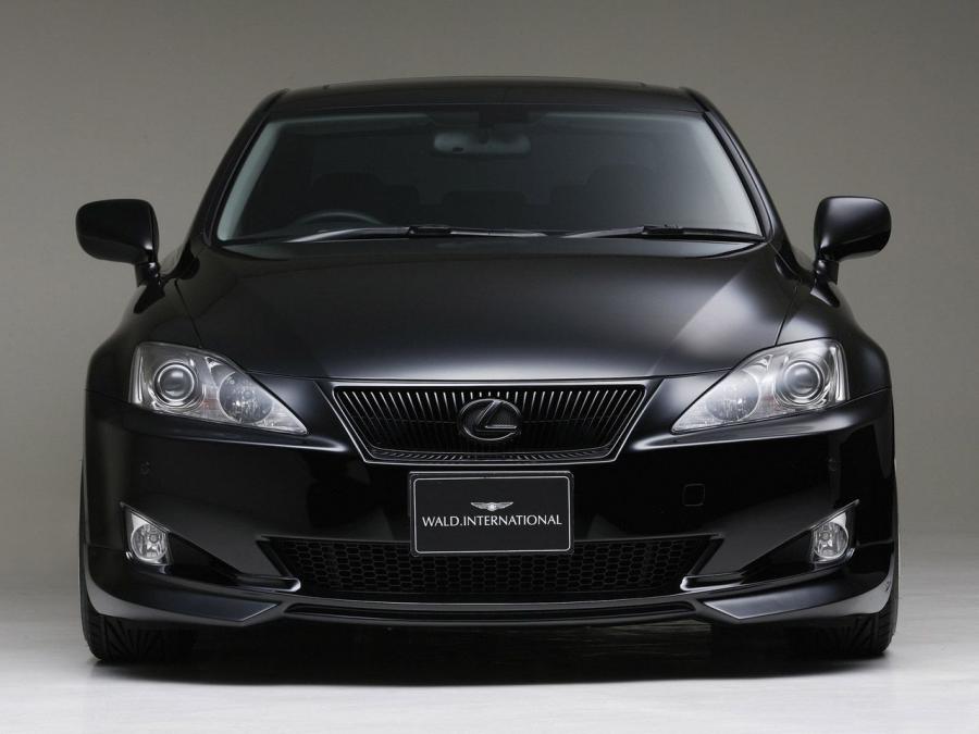  Lexus IS by Wald 2005 года  (фото 3 из 6)